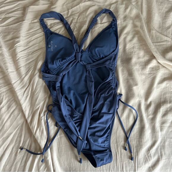 SALE💝 Athleta One Piece Swimsuit - Picture 6 of 8